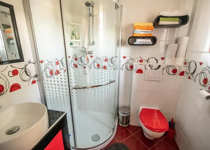 Razglednik * Logatec