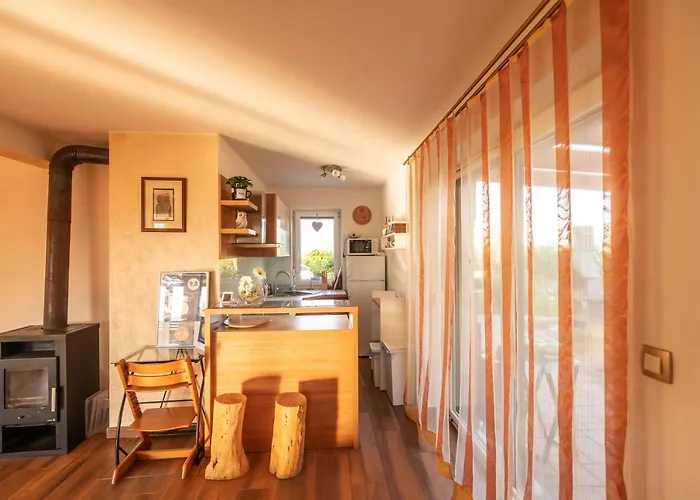 Casa de Férias Razglednik Logatec